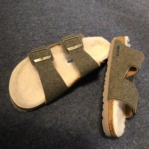 Birkenstocks Arizona Rivet Khaki